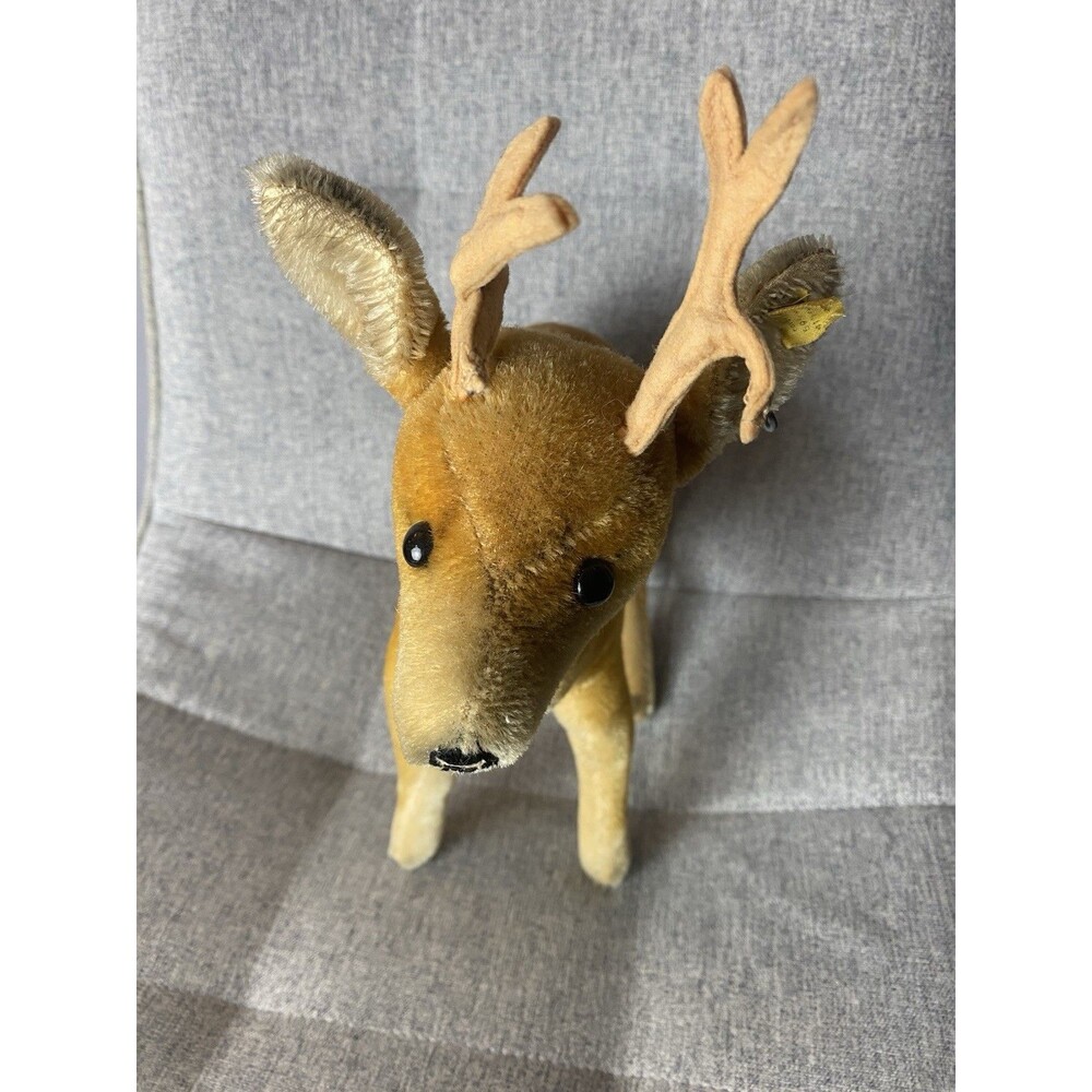 Steiff Roebuck Deer Vintage 1973 Brass Button Yellow Ear Tag Germany 1335.0